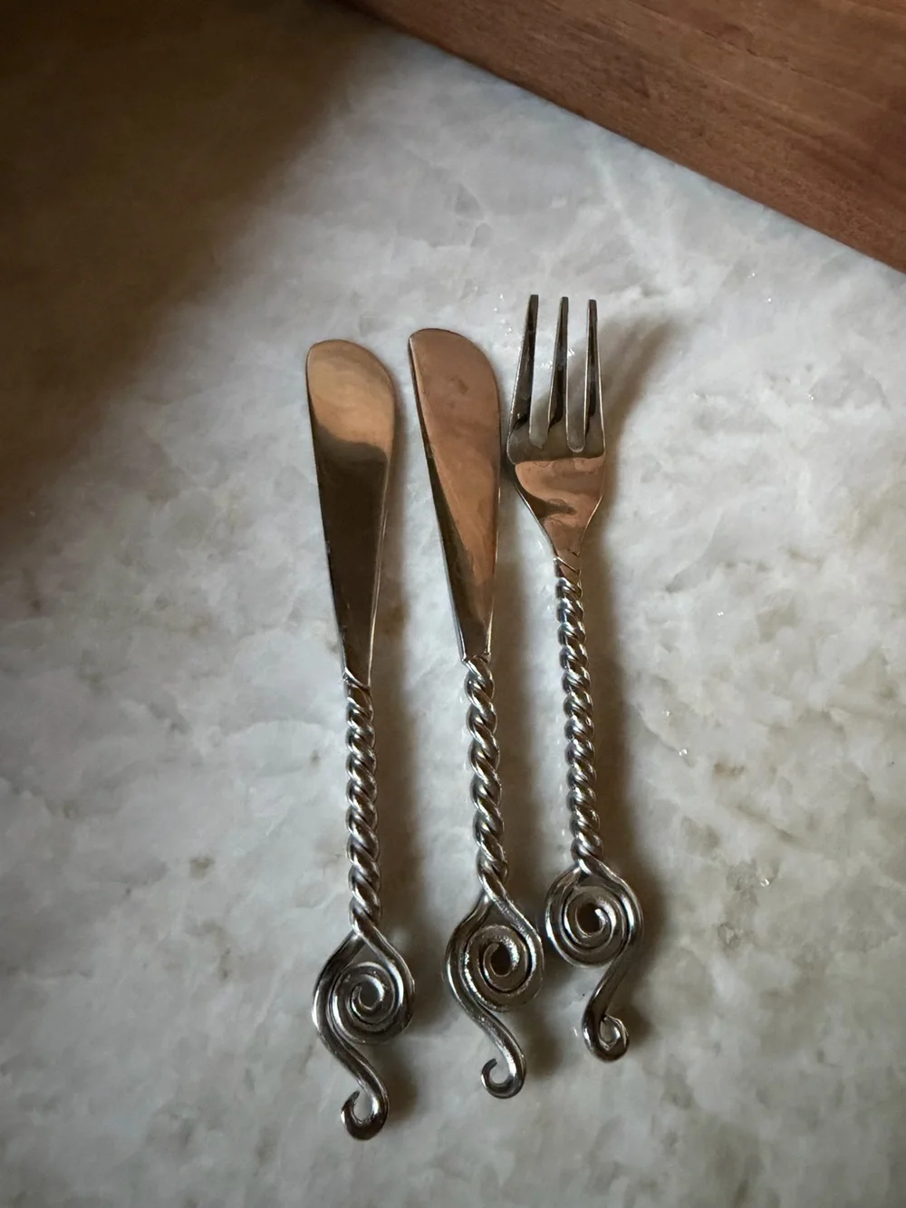 Maroc Stainless Steel appetizer fork and knives spreaders 5”